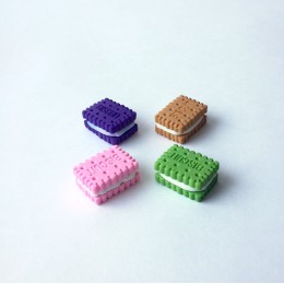 Ластик набор 4 шт 'Пирожное' 3D, 28x20x19 мм