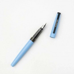 Ручка перьевая МАЛЕВИЧЪ перо EF 0,4 мм, с конвертером, голубой корпус